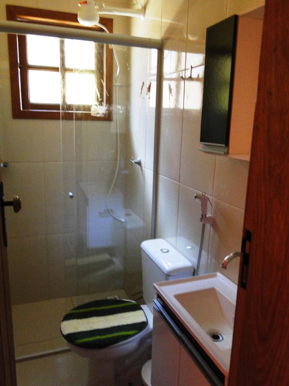 Quarto Quádruplo com Chuveiro