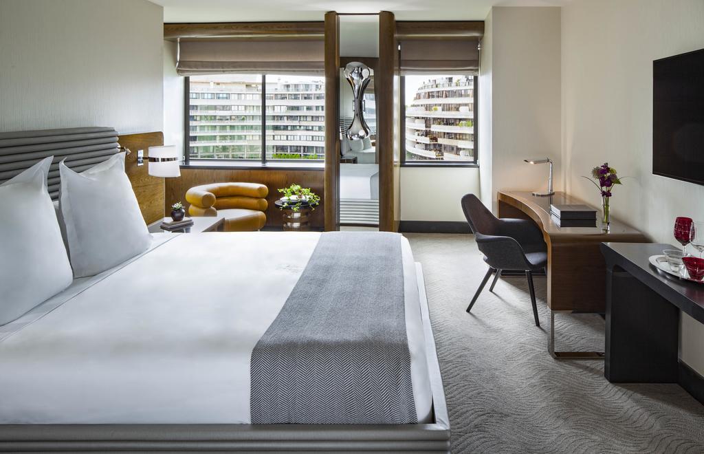 Superior Zimmer mit Kingsize-Bett