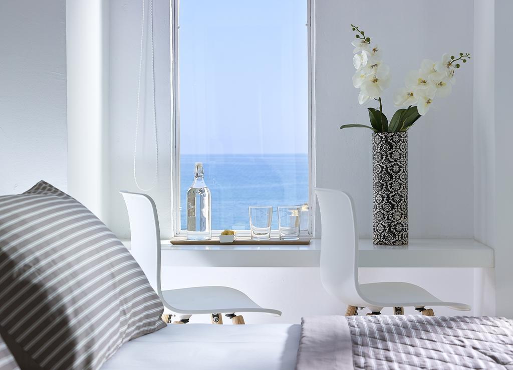 Tweepersoonskamer met Balkon en Uitzicht op Zee