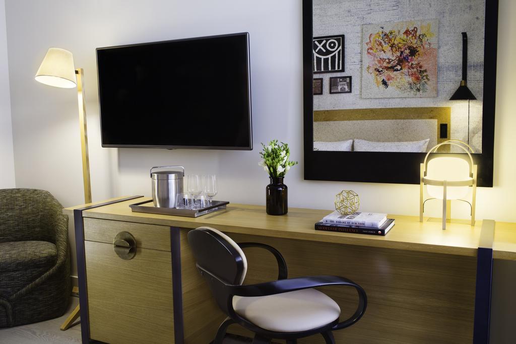 Double Room with Two Double Beds and City View