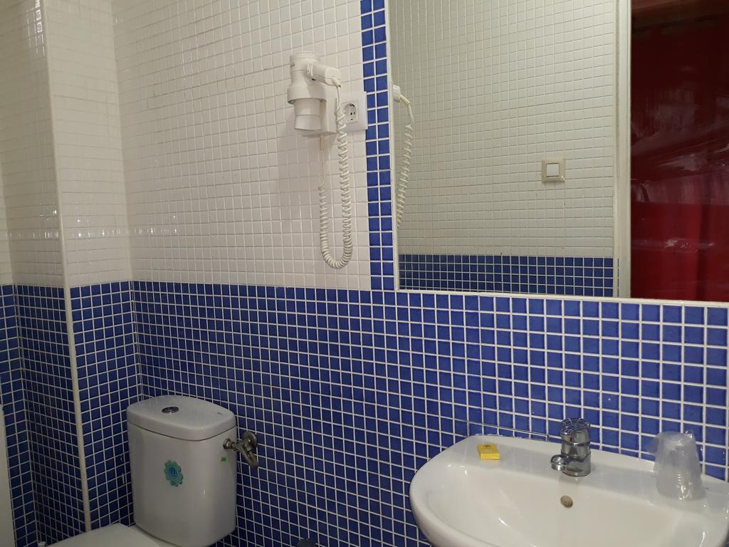 Habitación Triple con baño privado
