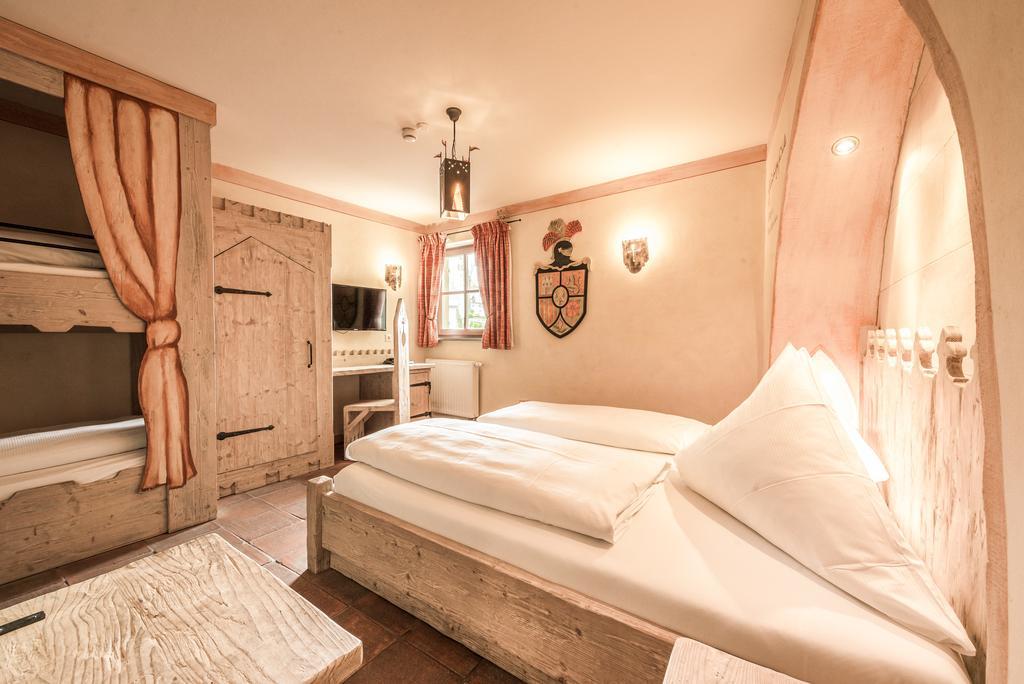 Dreibettzimmer