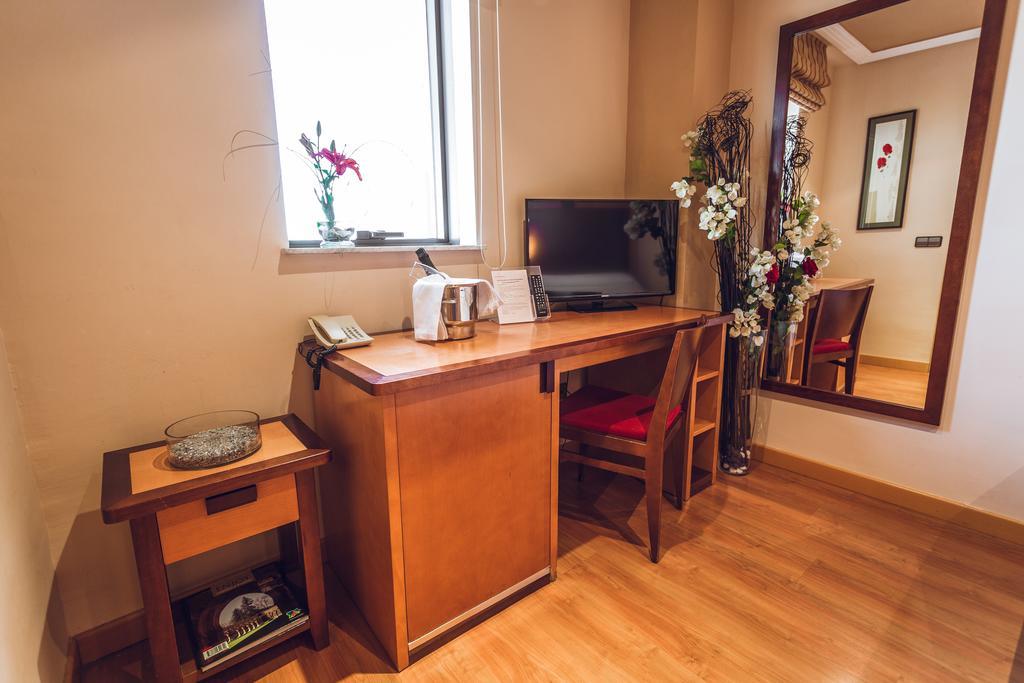 Single Room,1436290312:JPEG