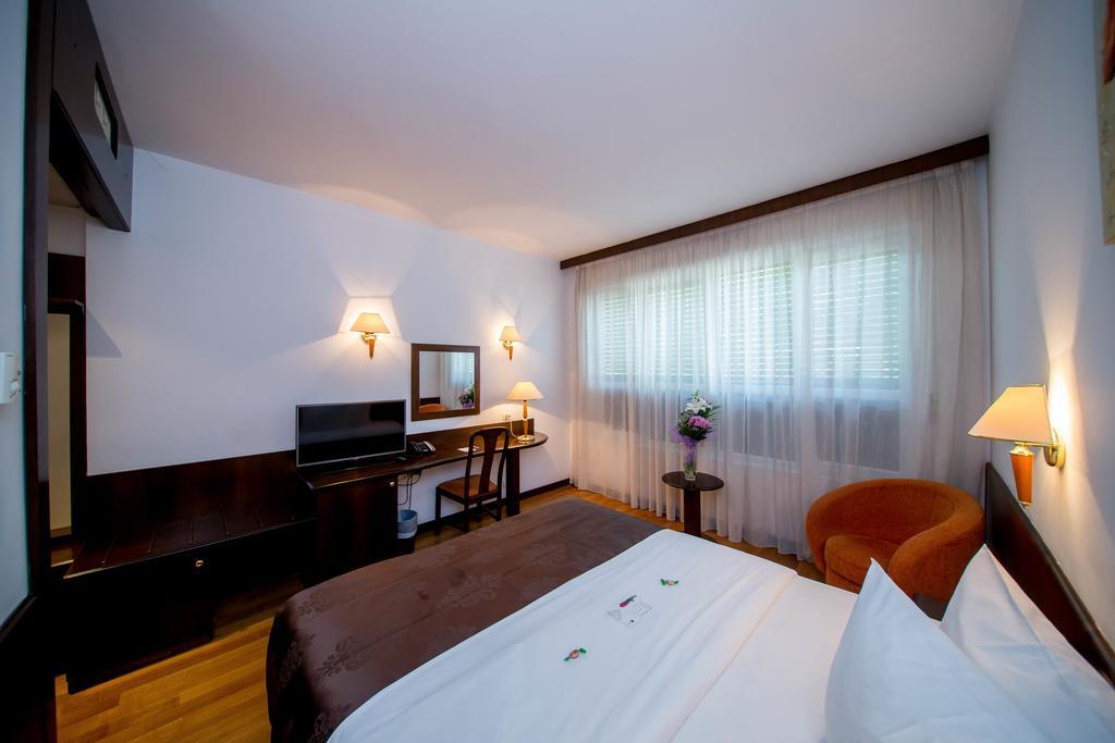 Standard Doppelzimmer