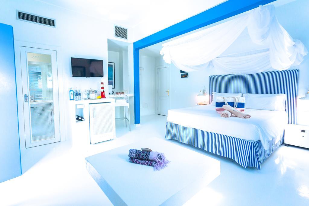 Superior Double Room,1589313534:JPEG
