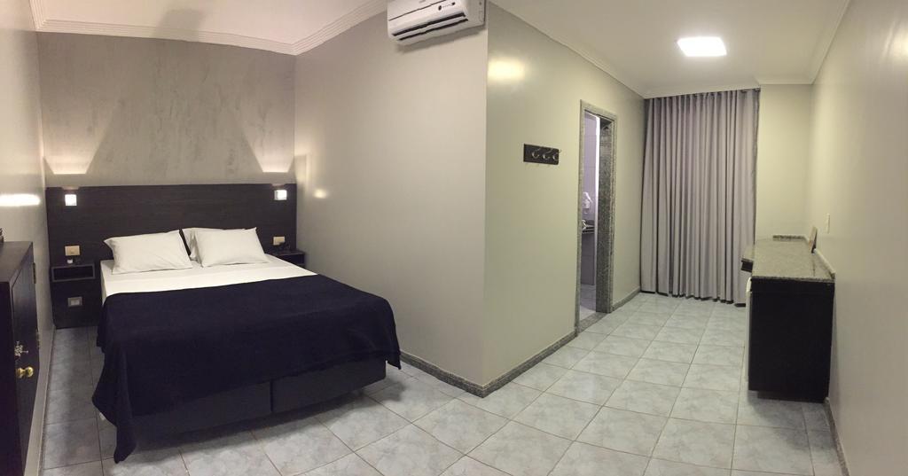 Quarto Duplo