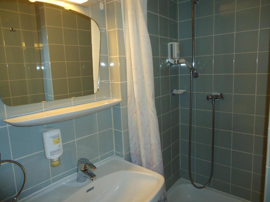 Single Room,51672502:JPEG