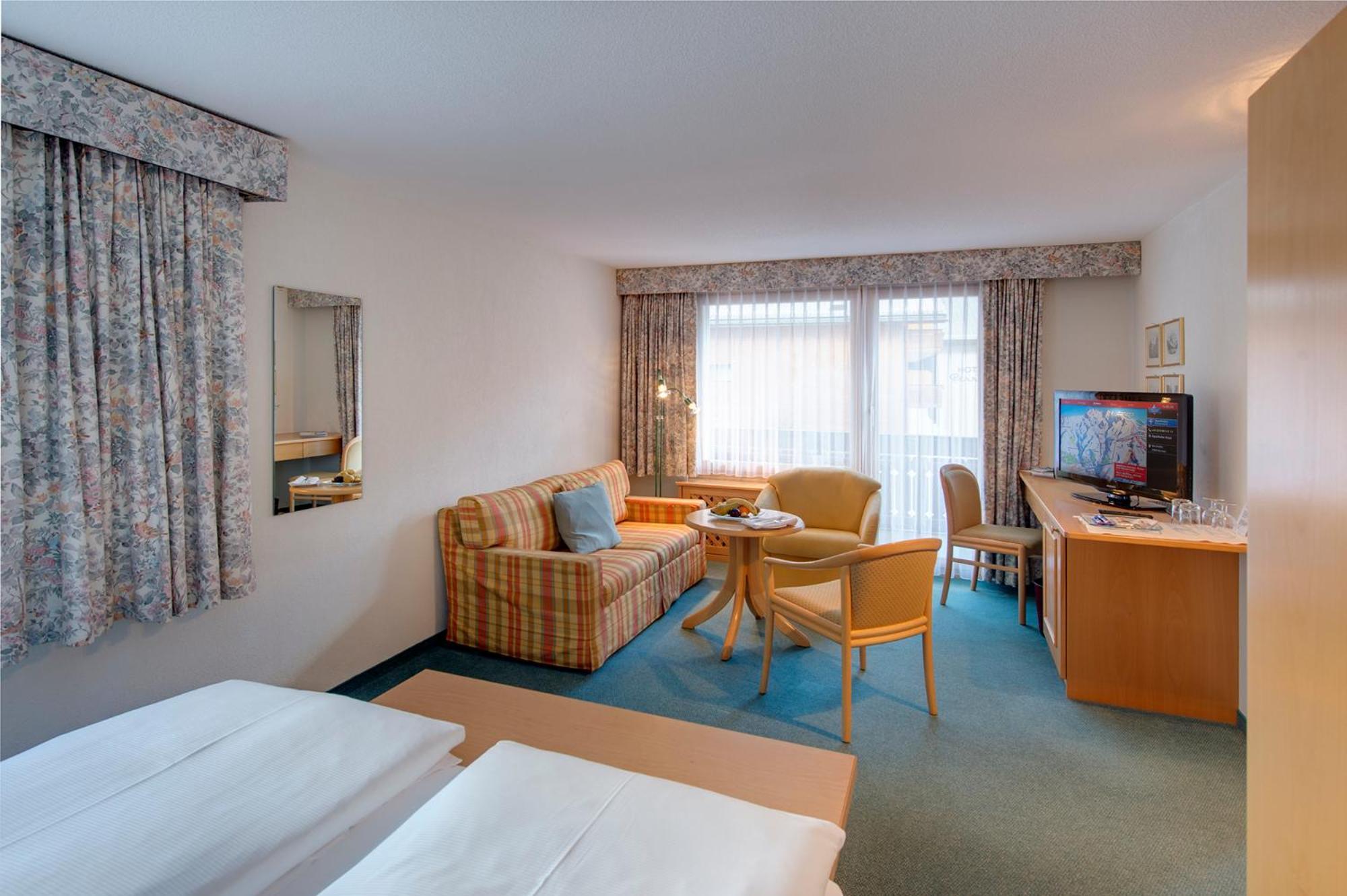 Suite Junior con vistas laterales al Matterhorn