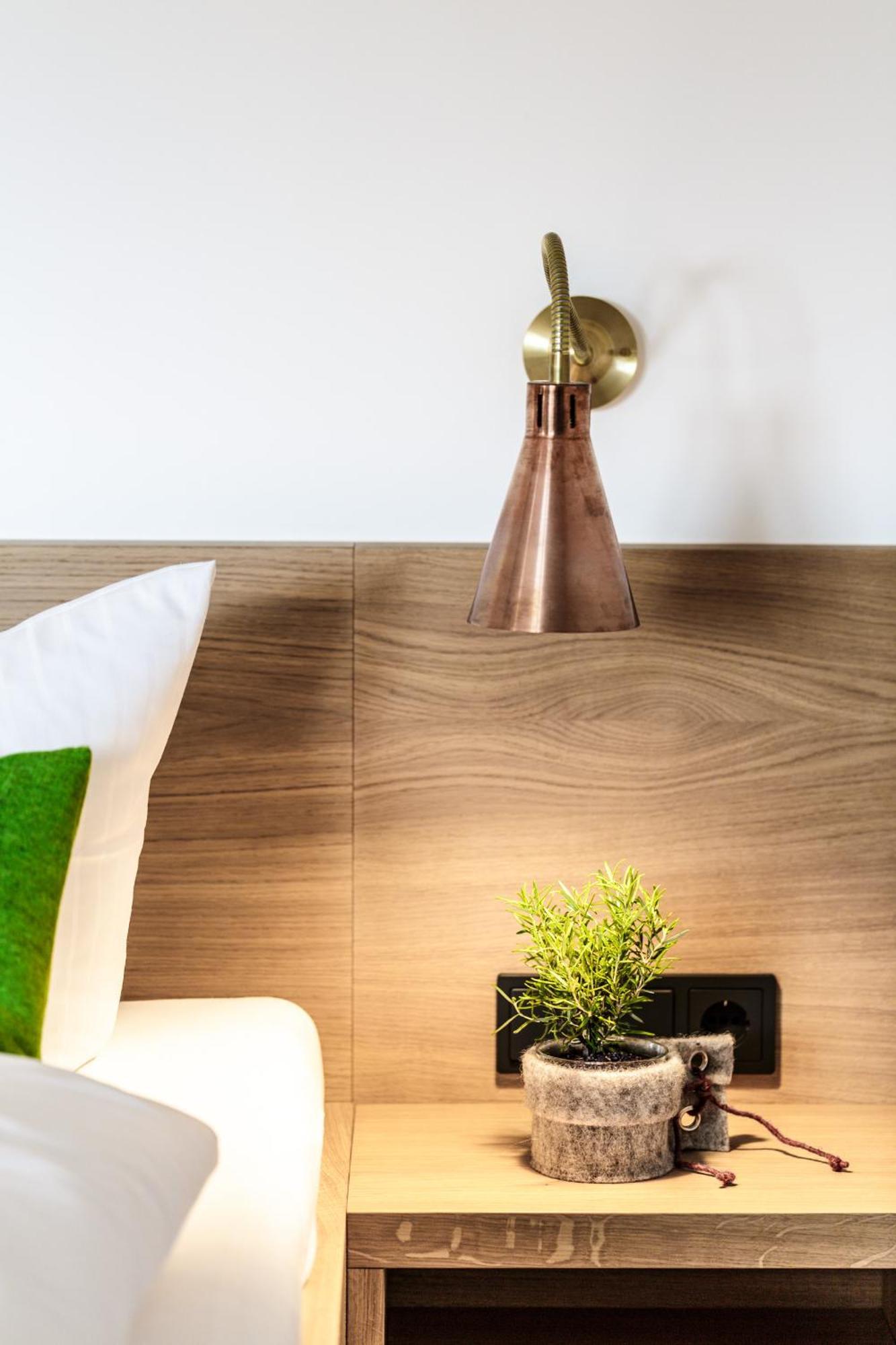 Einzelzimmer mit Balkon
