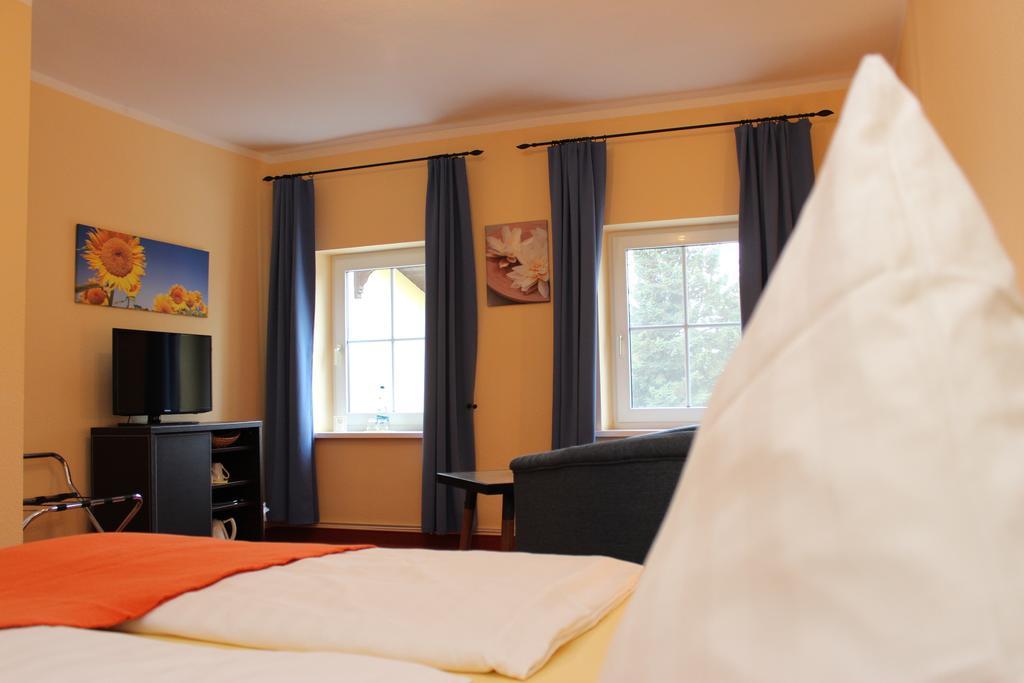Standard Double Room,746657744:JPEG