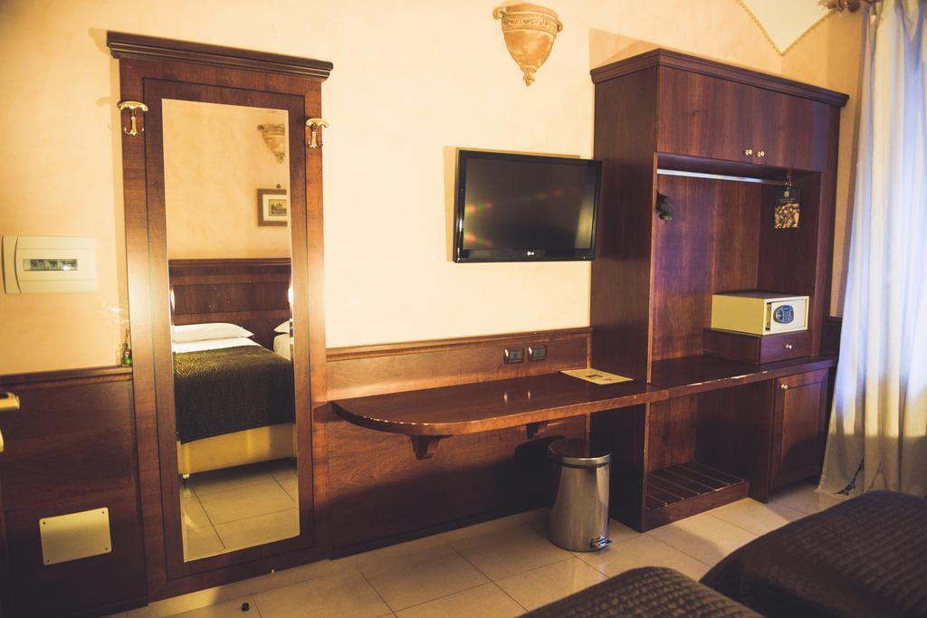Comfort Dreibettzimmer mit Dusche