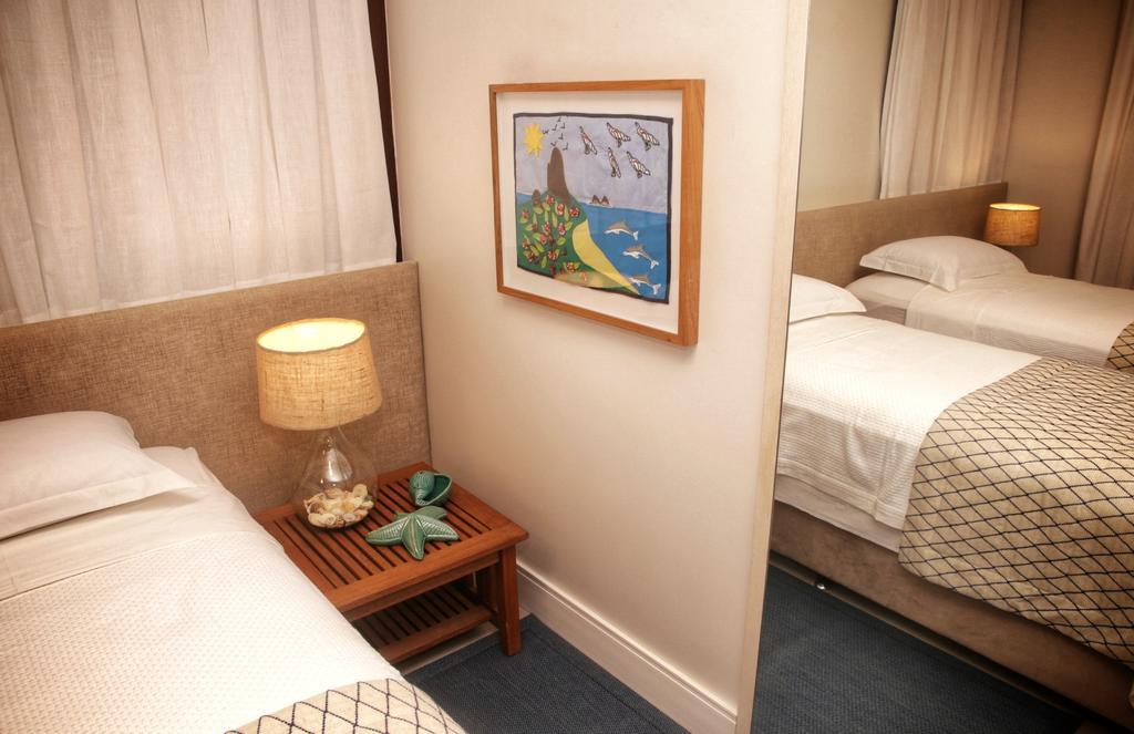 Quarto Duplo
