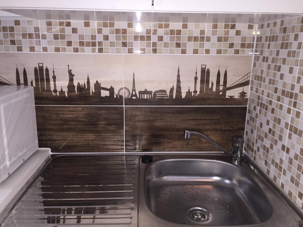 Estúdio com Kitchenette (3 Adultos)