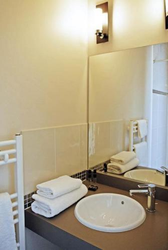 Medium Double Room