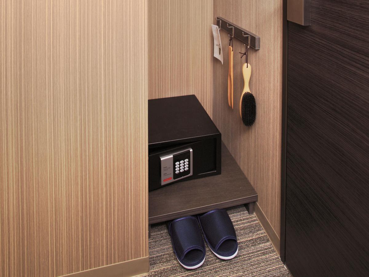 Standard Twin Room - East Wing