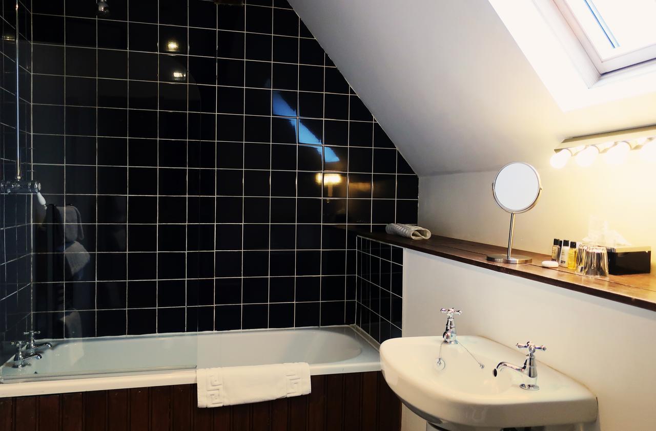 Chambre Lits Jumeaux avec Salle de Bains