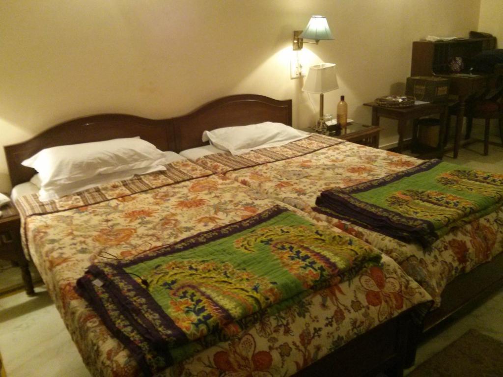 Quarto Standard com Cama de Casal ou 2 de Solteiro