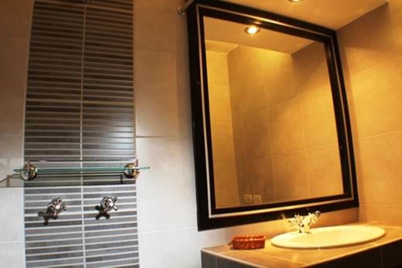Quarto Duplo