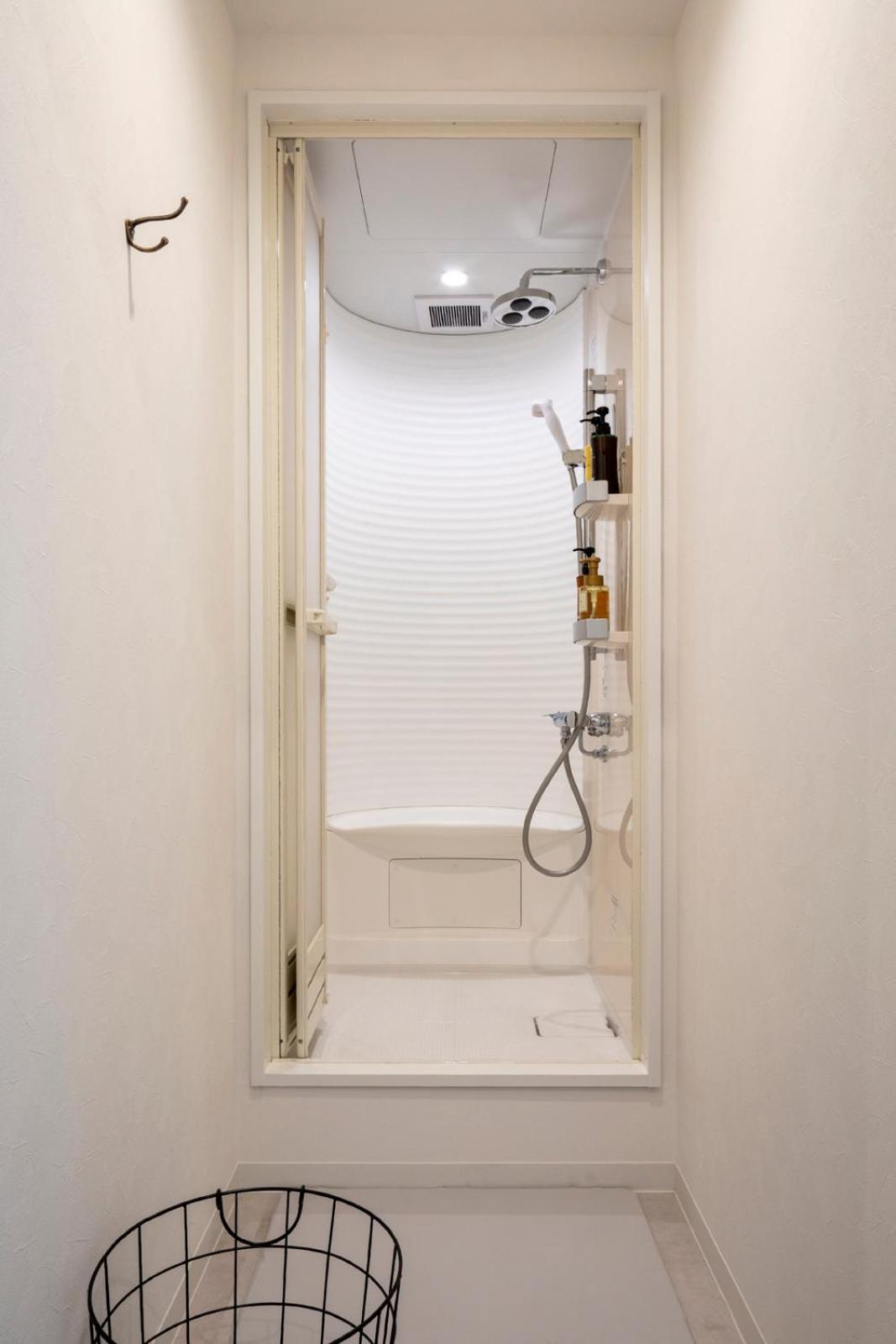 Moderate Capsule Room with Shared Shower and Toilet - Female Only
