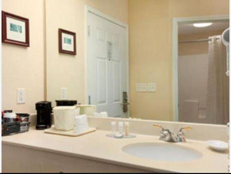 Double Room with Two Double Beds - Non-Smoking