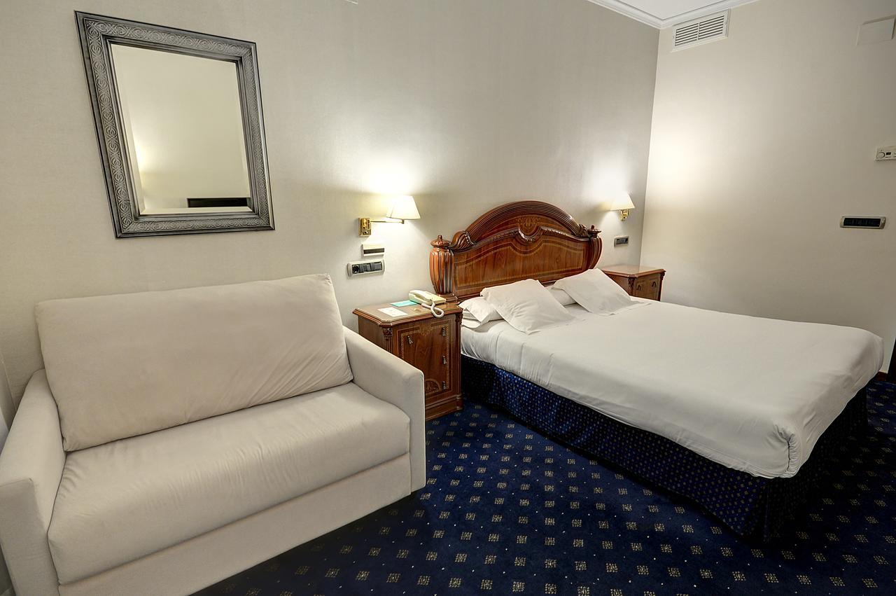 Double or Twin Room,536013372:JPEG