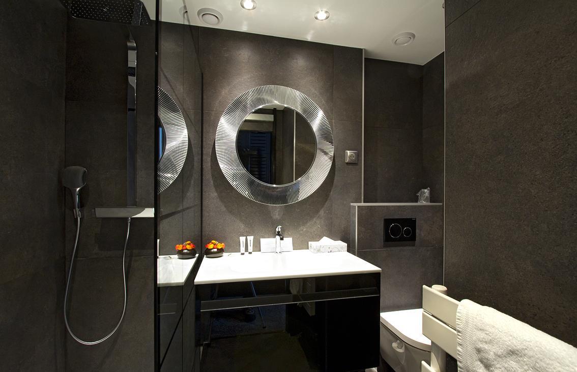 Chambre Double avec Balcon et Douche - Confort