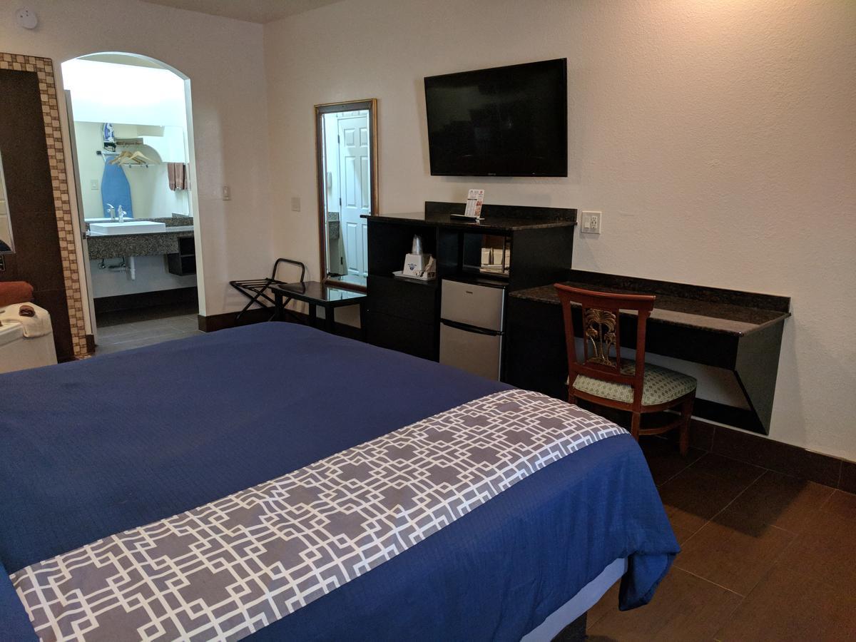 King Room with Spa Bath - Non-Smoking
