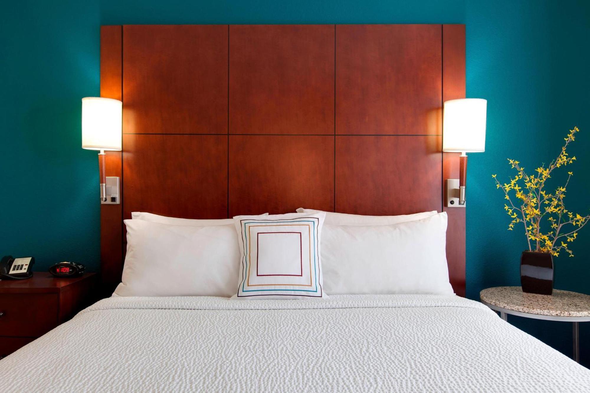 One-Bedroom King Suite with Sofa Bed