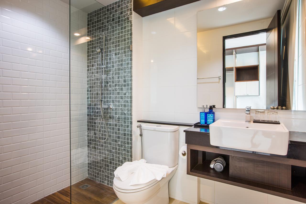 Chambre Lits Jumeaux de Luxe avec Vue sur la Piscine