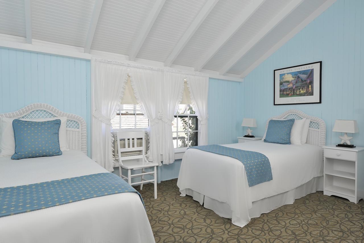 Annex Twin Room - No TV