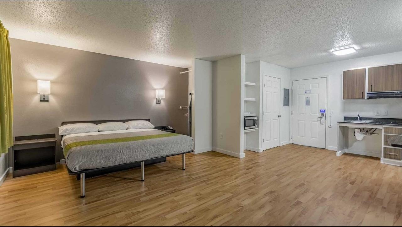 Quarto Deluxe com Cama Queen-size - Não Fumantes