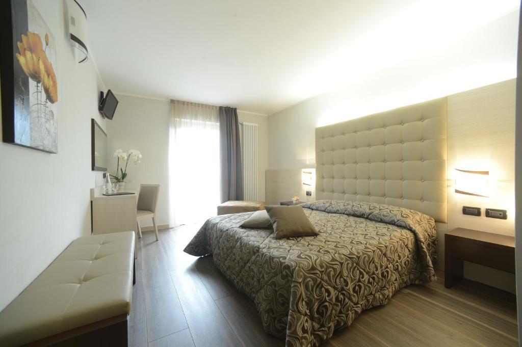Camera Tripla Comfort con Balcone