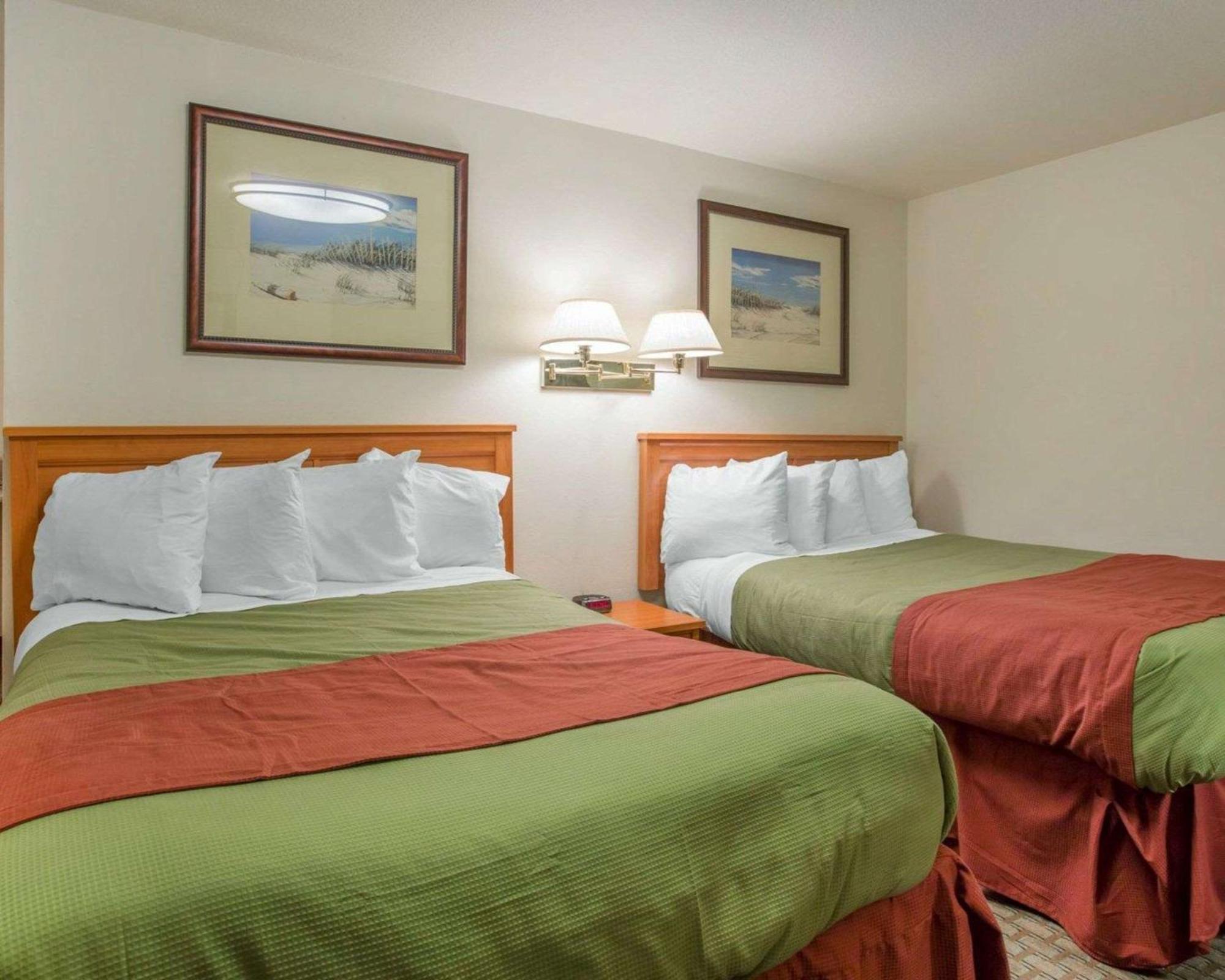 Queen Room with Two Queen Beds