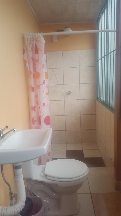 Chambre Simple avec Salle de Bains Commune