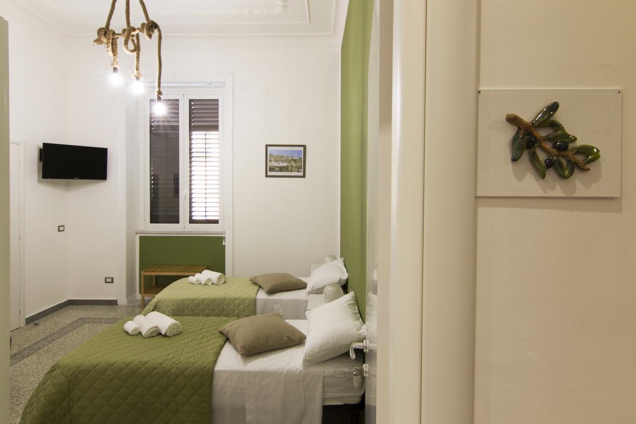 Driepersoonskamer met Eigen Badkamer