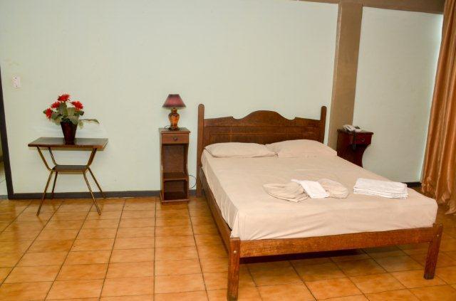 Quarto Duplo