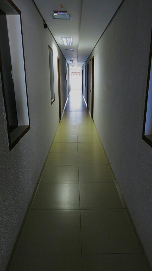 Quarto Individual com Banheiro