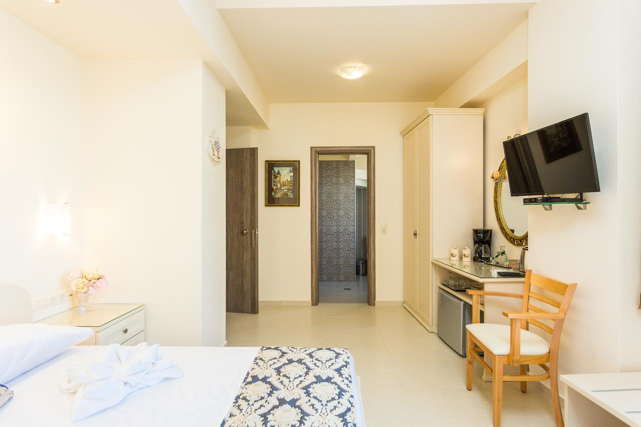 Junior Suite with Balcony