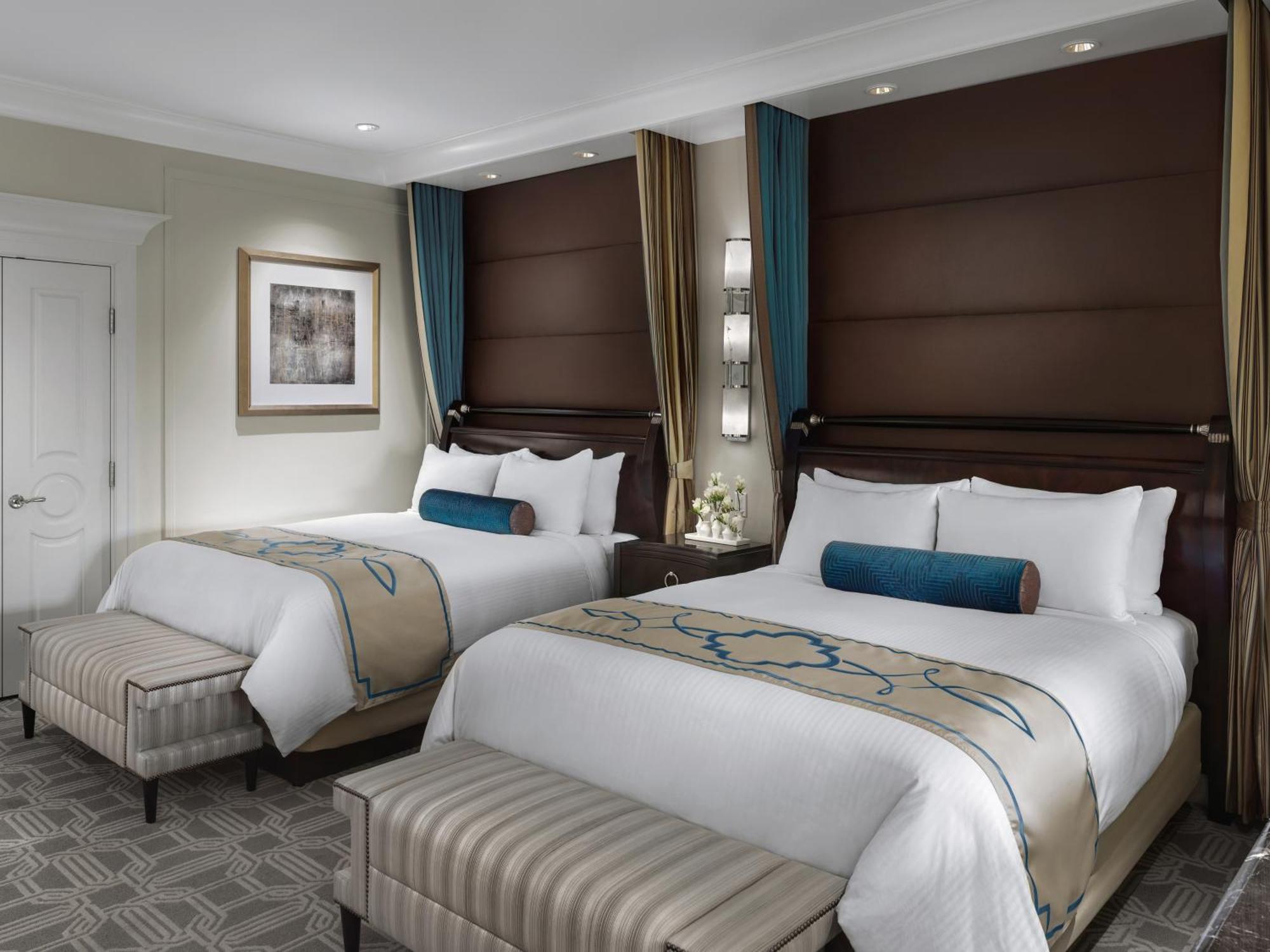 Prestige Luxury Two Queen Suite,1543083706:JPEG