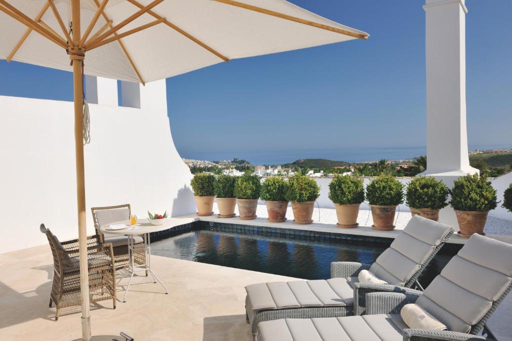 Suite con piscina privada y acceso al spa