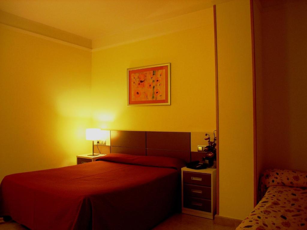 Habitación Doble con 2 camas (2 adultos + 1 niño)