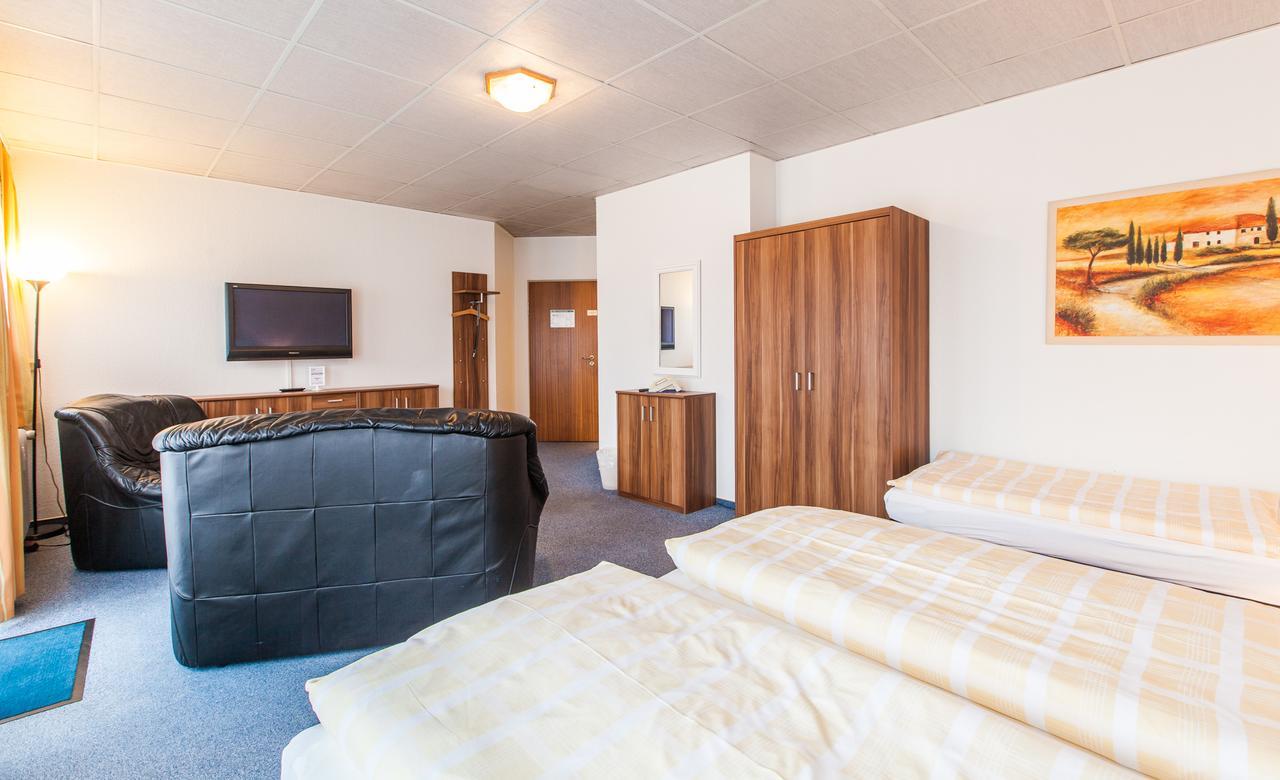 Dreibettzimmer