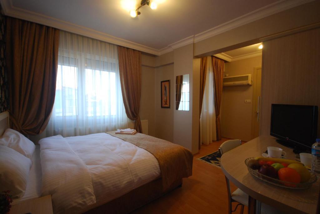 Triple Room,62463592:JPEG