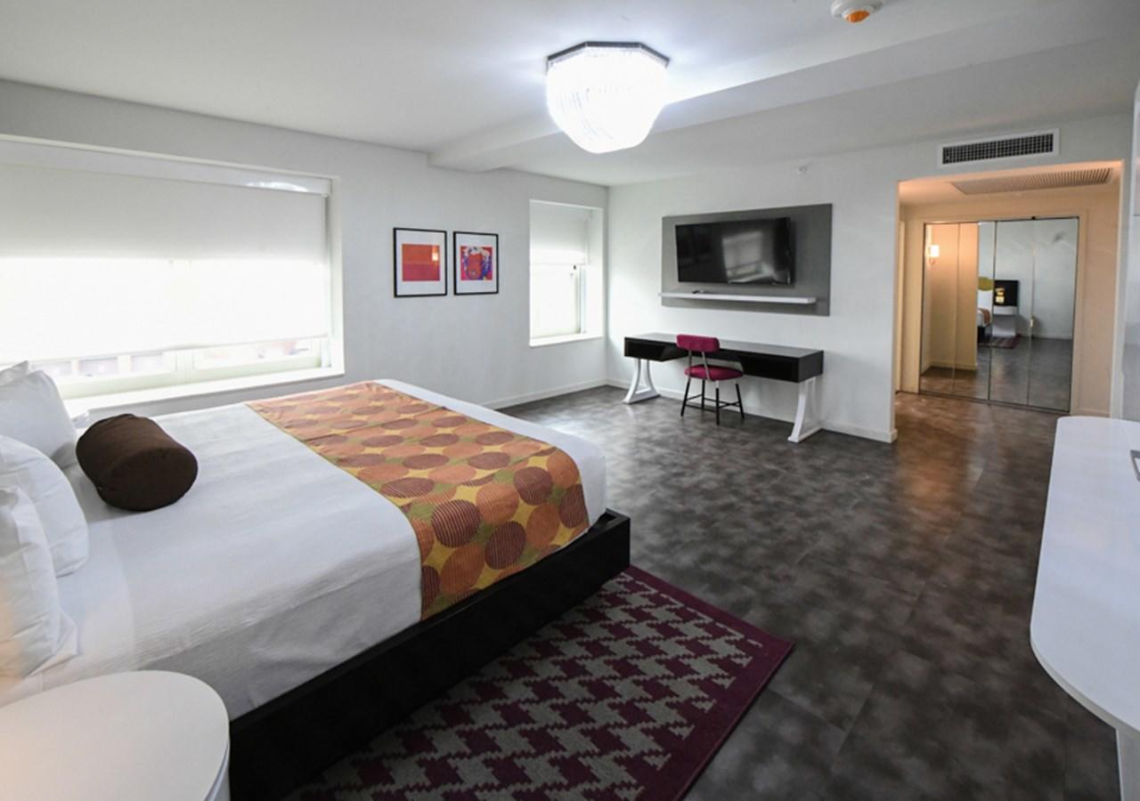Queen Room - Disability Access