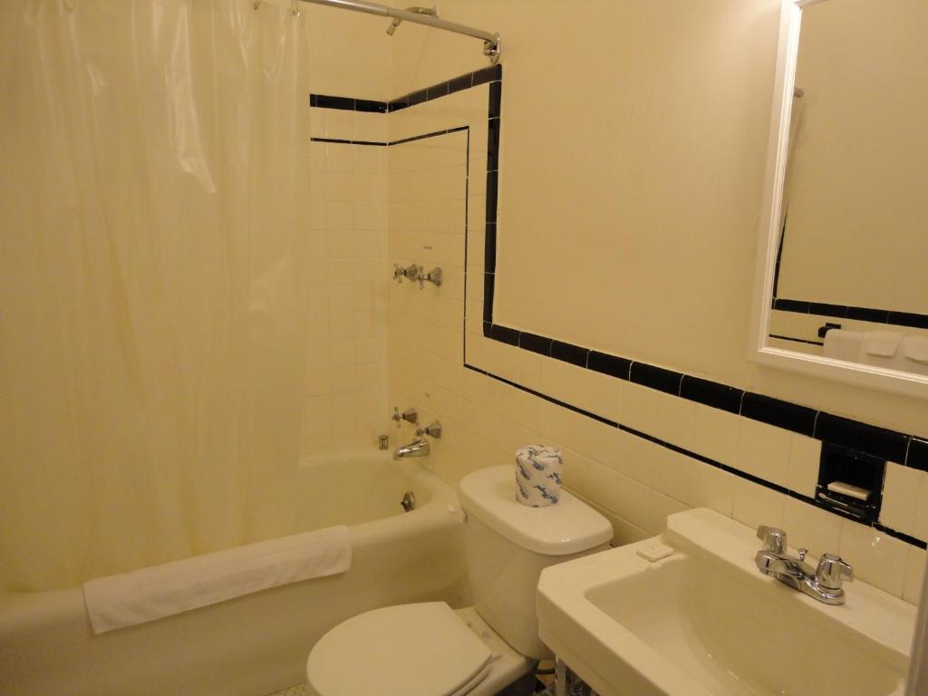 Double Room with Two Double Beds