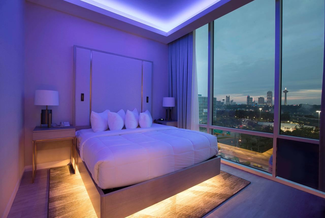 Superior King Suite