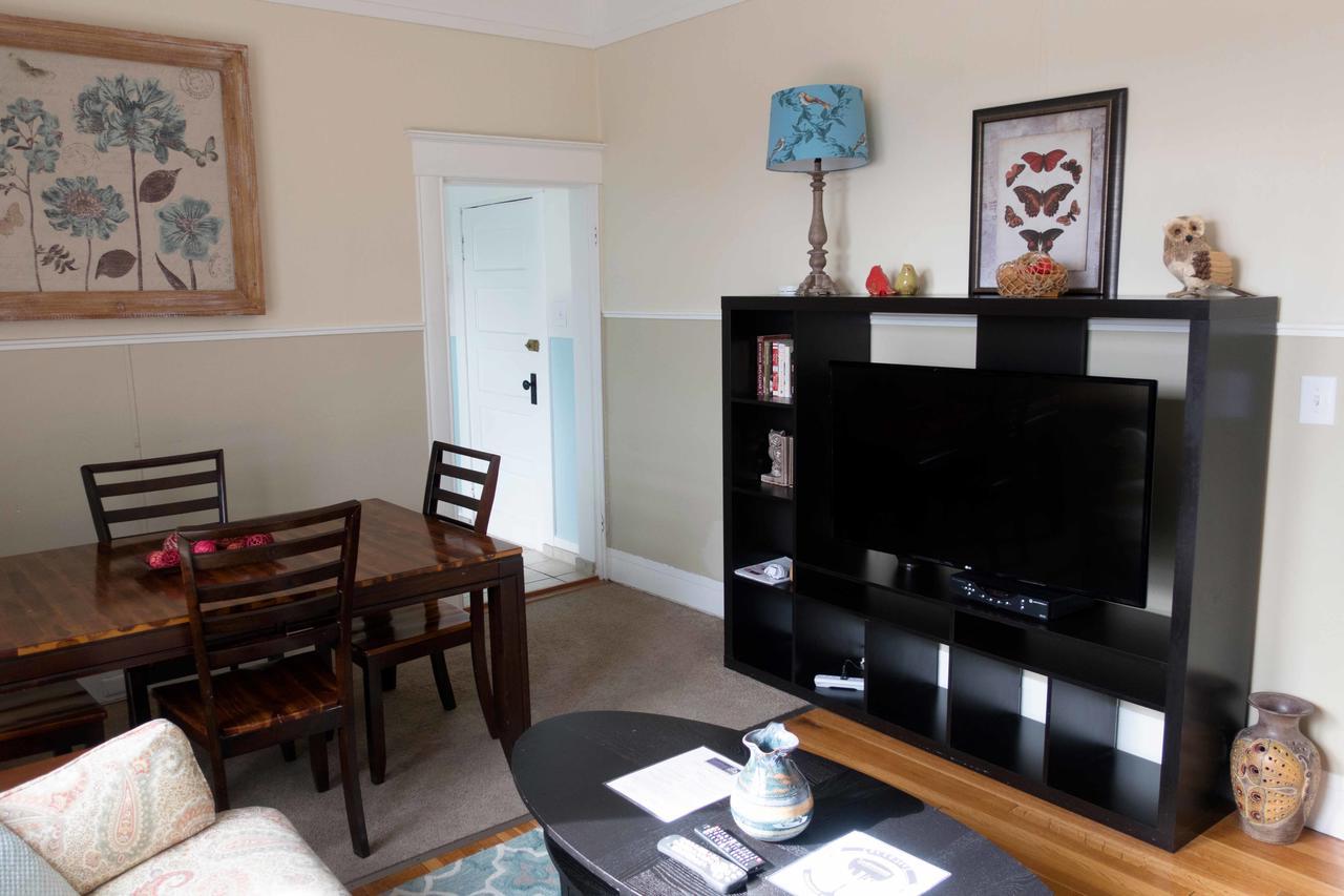 One-Bedroom Apartment 3