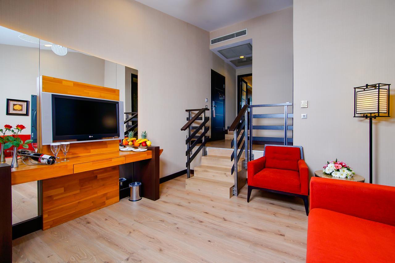 Familiensuite mit Whirlpool (3 Erwachsene + 1 Kind)