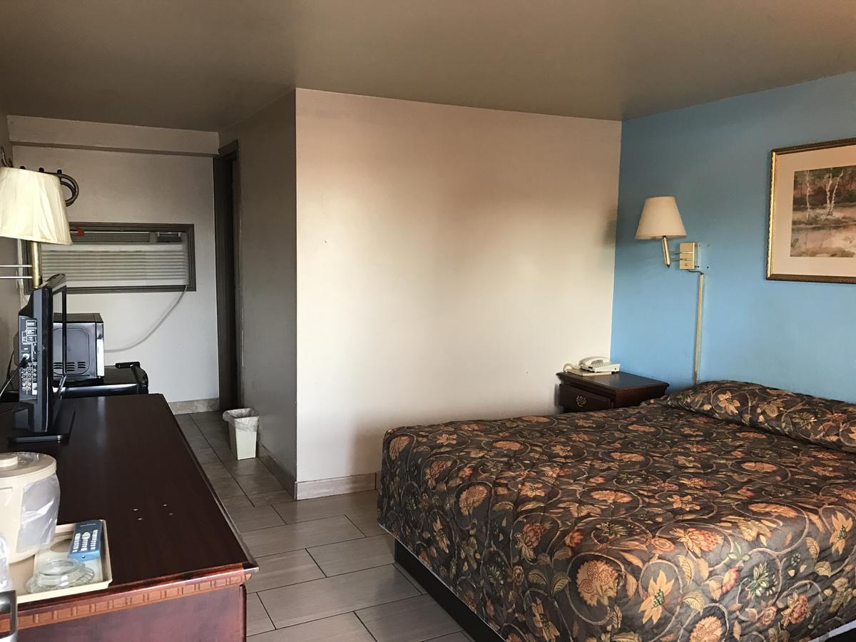 Standard King Room