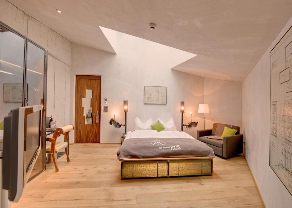 Chambre Double avec Fenêtre de Toit